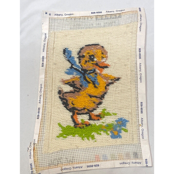 Vintage Baby Duck Needlepoint Wall Decor Nursery Retro 1970s - Picture 2 of 3